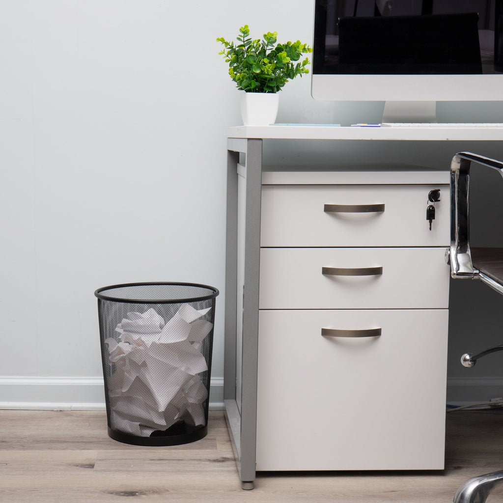 Mind Reader Mesh Trash Can. 4.4 gal (16.65L). Round Office Waste Basket. Metal. Black