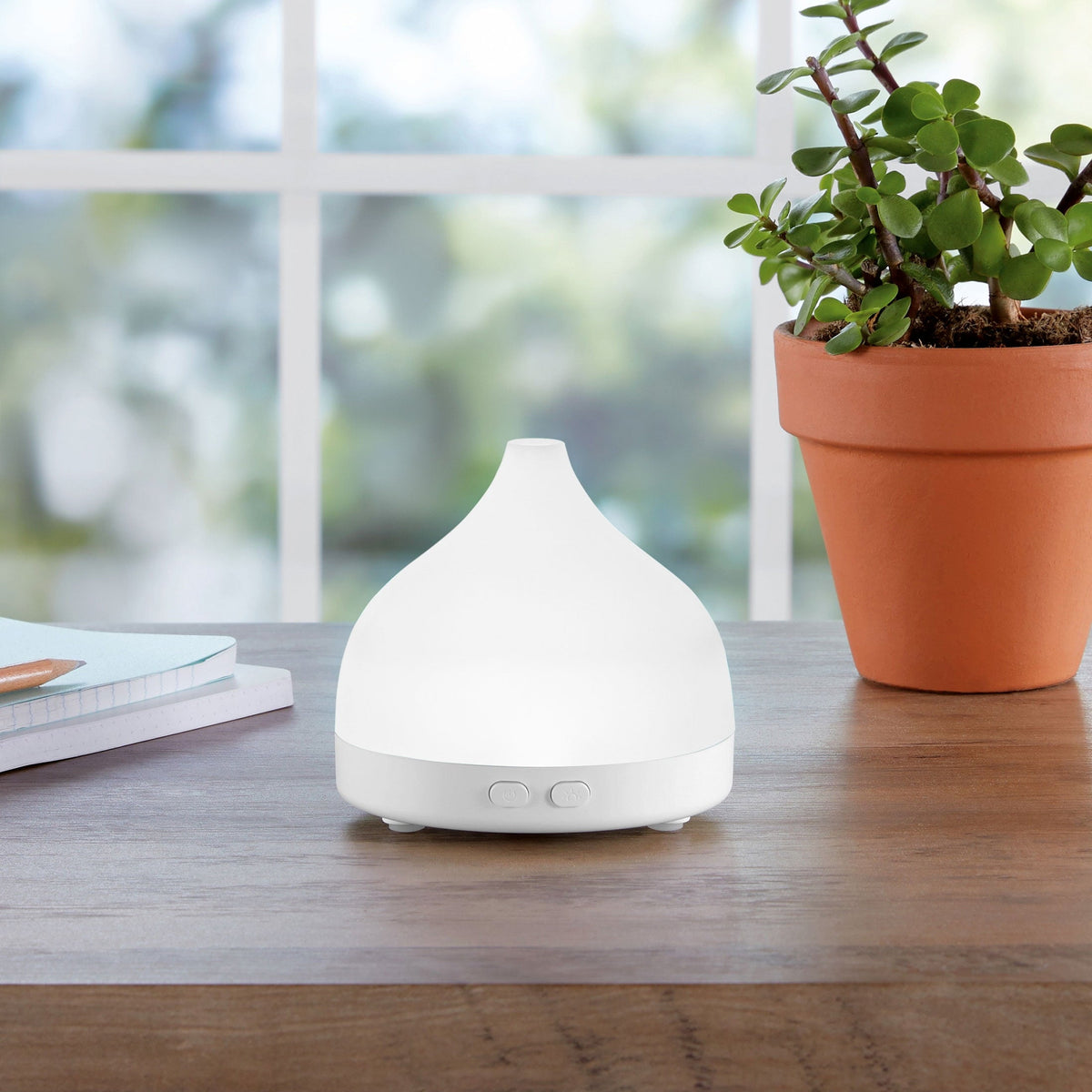 Mainstays Teardrop Fan Oil Diffuser with Color-Changing LED Light