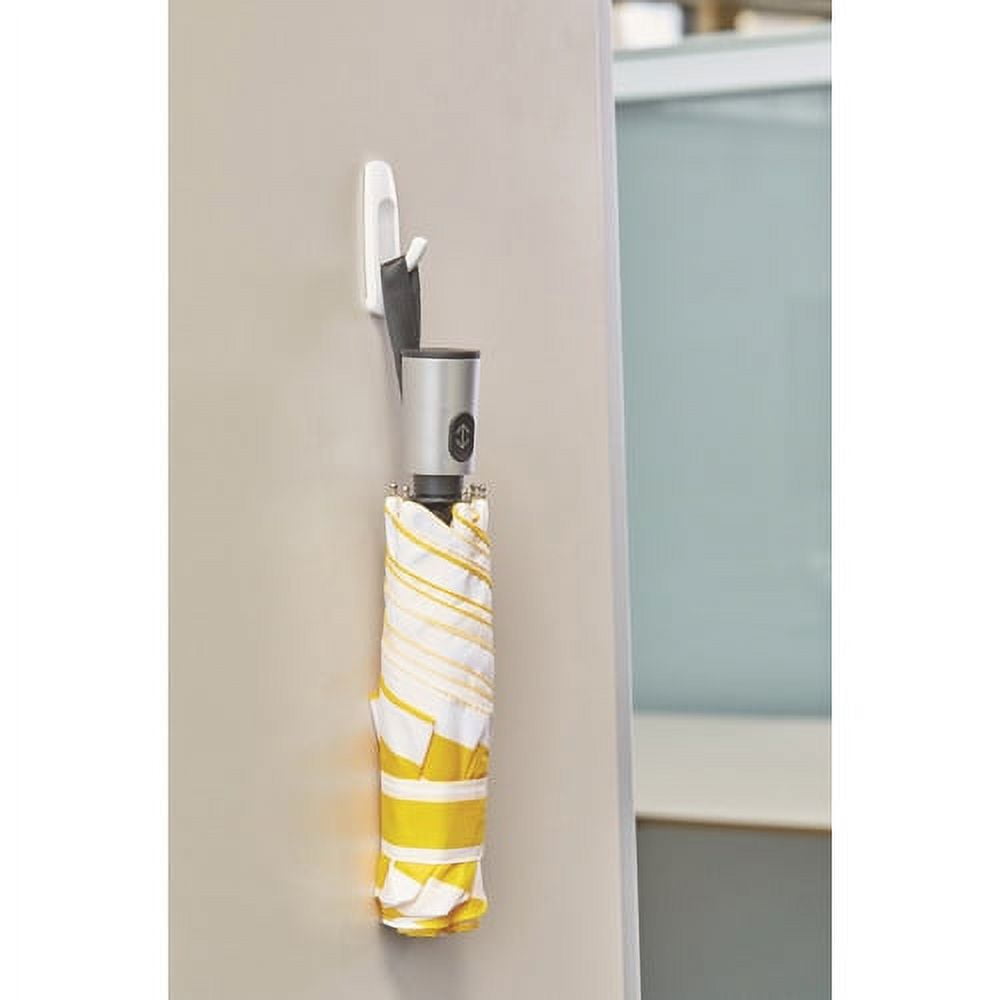 Command Medium Wall Hooks. White. 6 Hooks